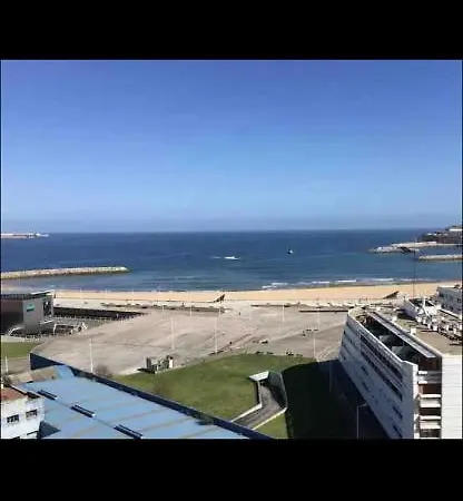 Puerta Al Mar